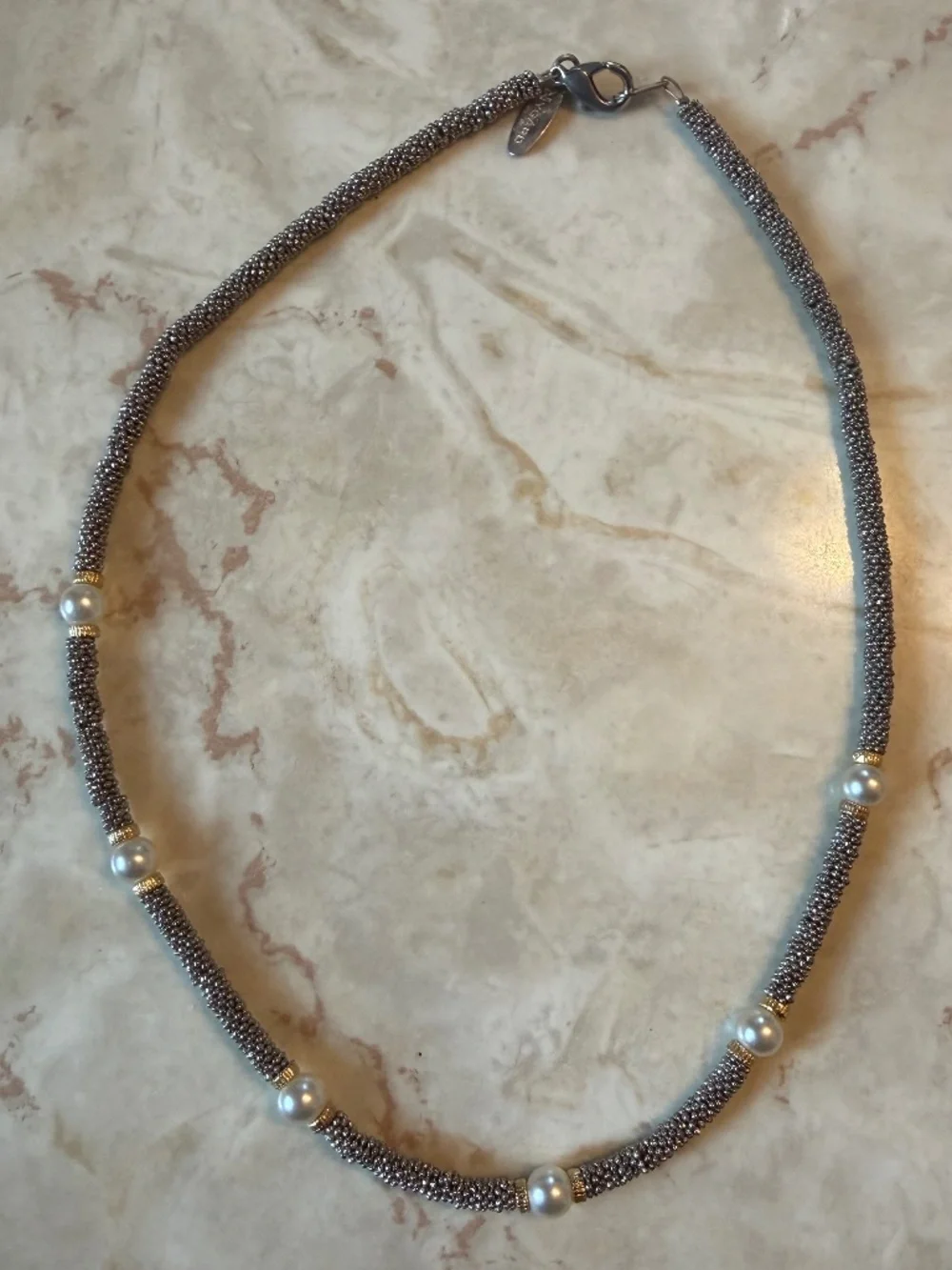 Pearl station two-tone necklace - 16.5 inches - Picture 4 of 4